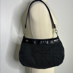 Thirty one shoulder bag with interchangeable covers